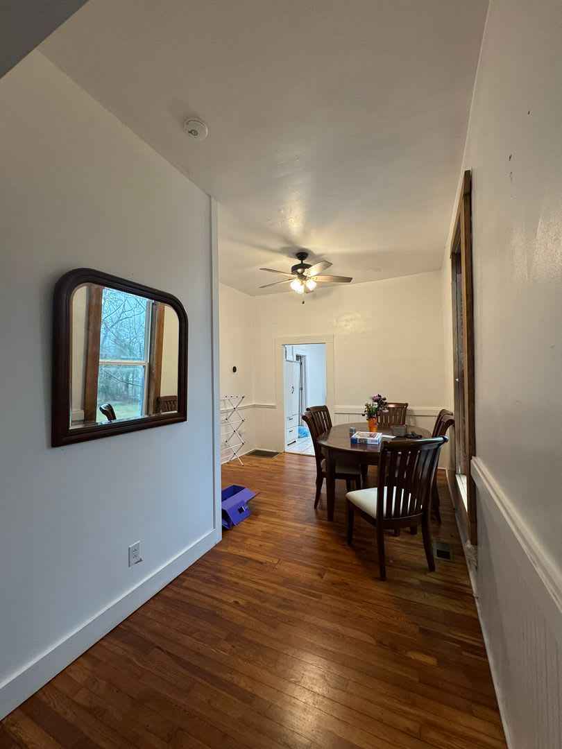 SHORT DISTANCE TO DOWNTOWN AND SANFORD STADIUM – photo 5