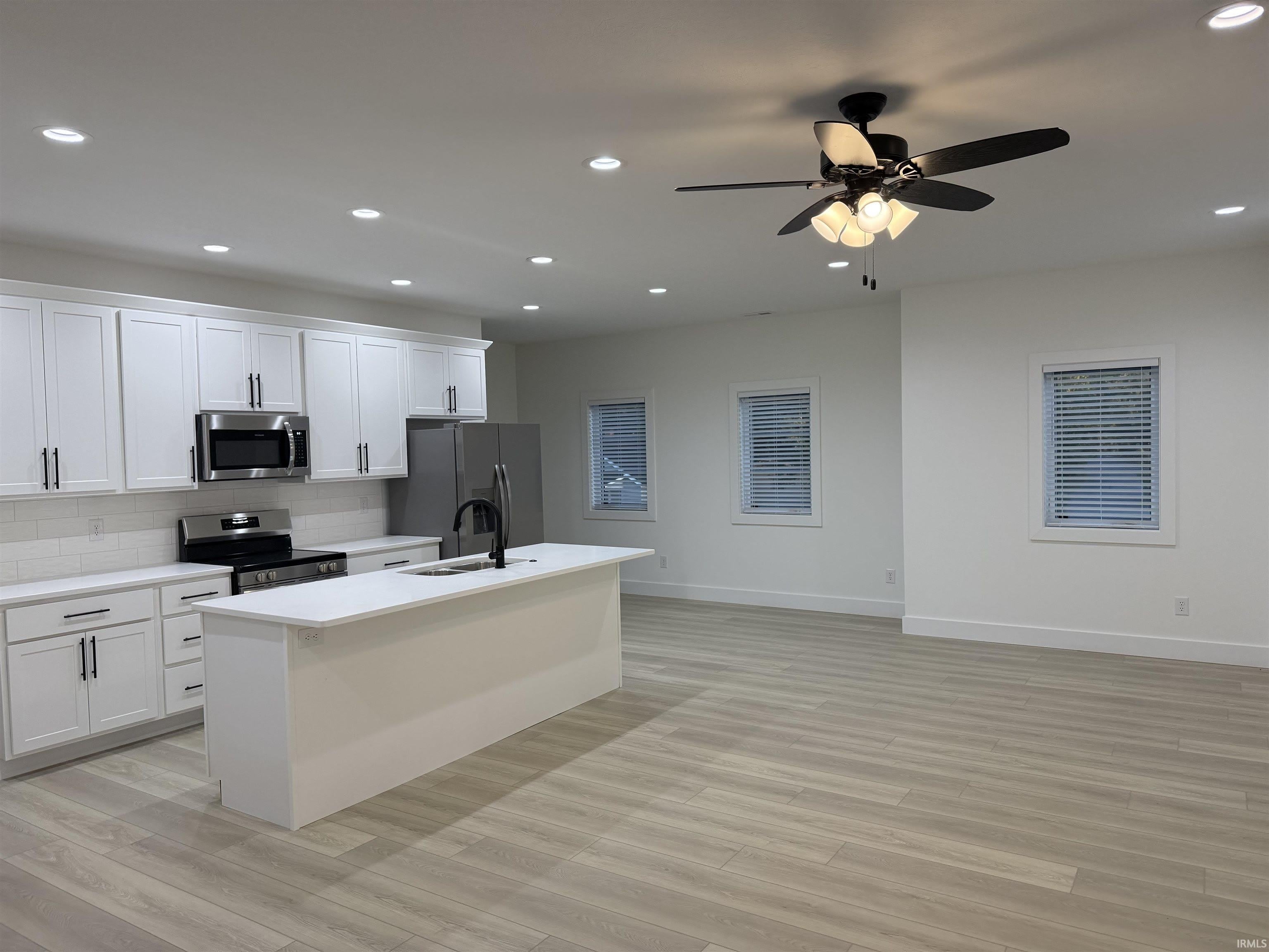 371 W Country Club Drive – photo 4