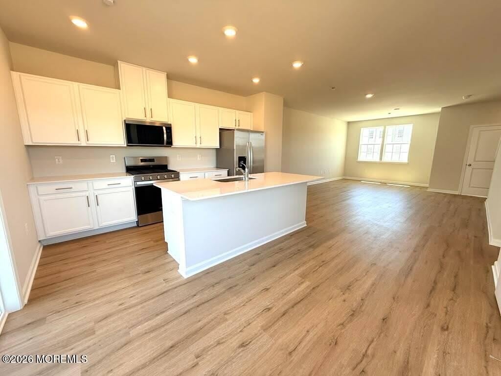 106 Clinton Street – photo 2