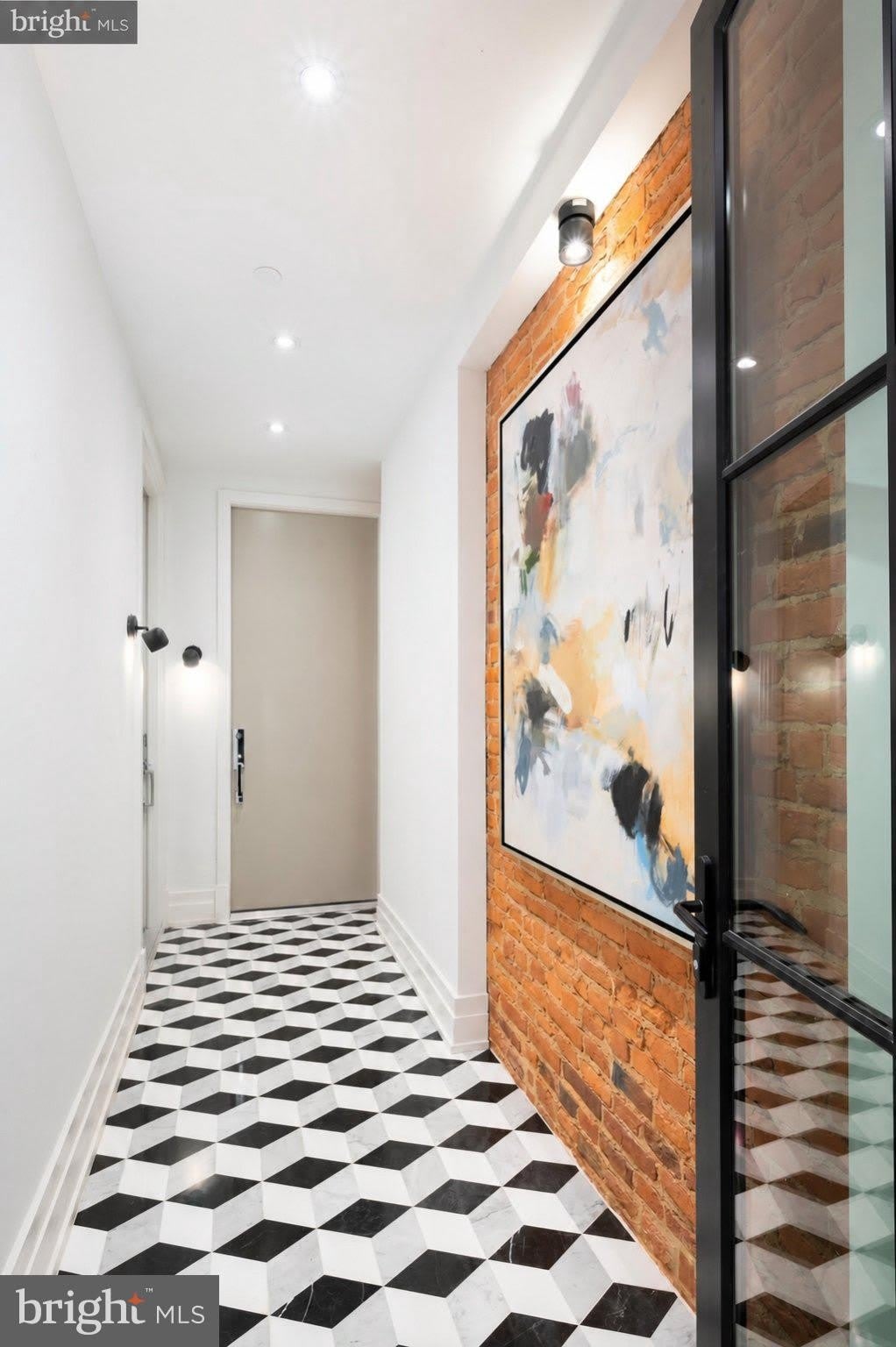 436 Q Street NW – photo 2