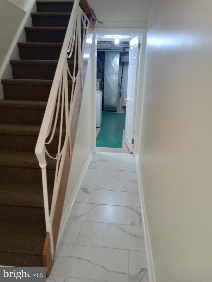 58 SUBURBAN LN – photo 3