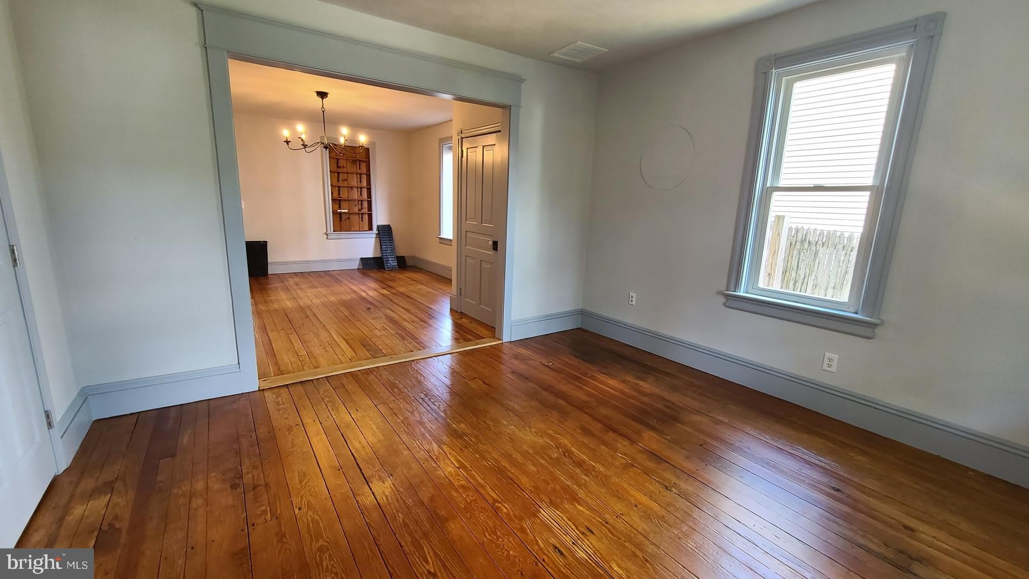 3213 WALNUT Street – photo 2
