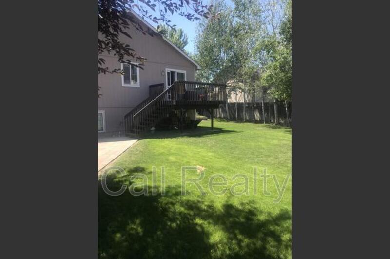 14609 E Crown Ave – photo 5