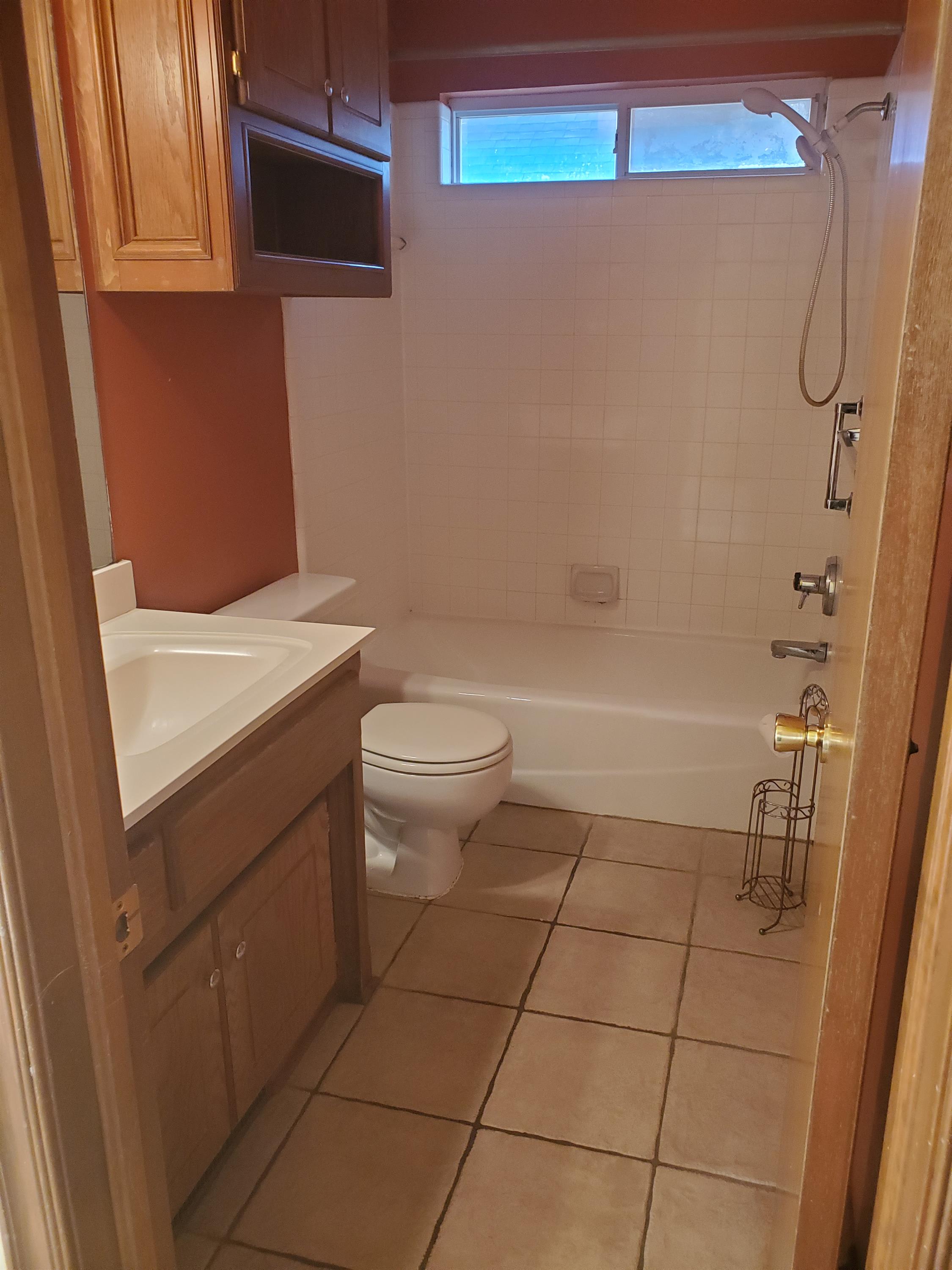 1512 Louis Scott Street – photo 4