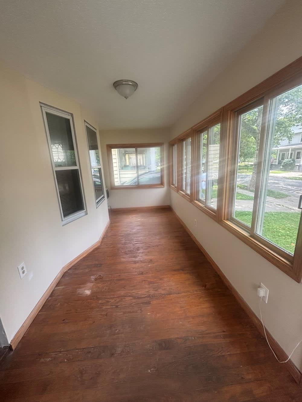 3871 West 21st Street – photo 2