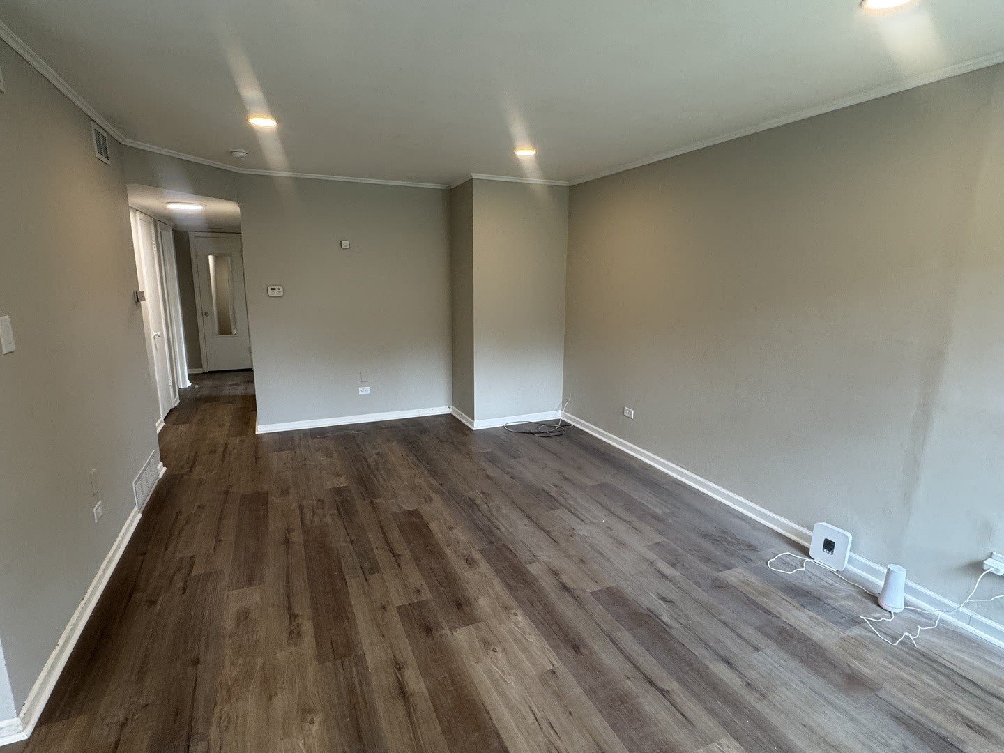 14428 University Avenue – photo 2
