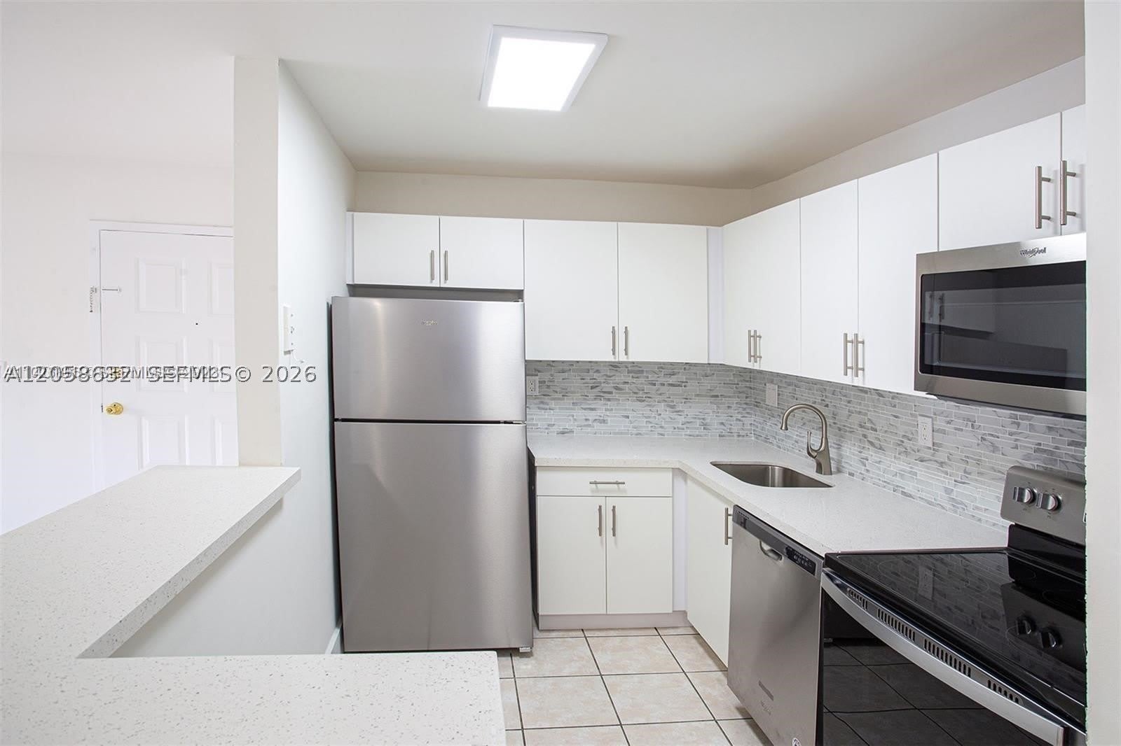 15550 SW 80th St – photo 2