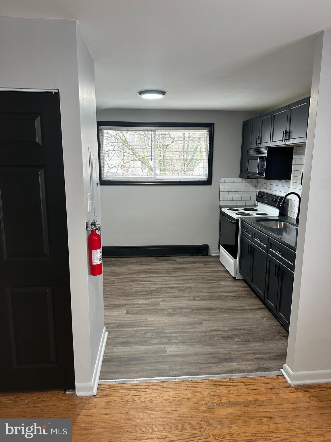 517 MORGAN Avenue – photo 3