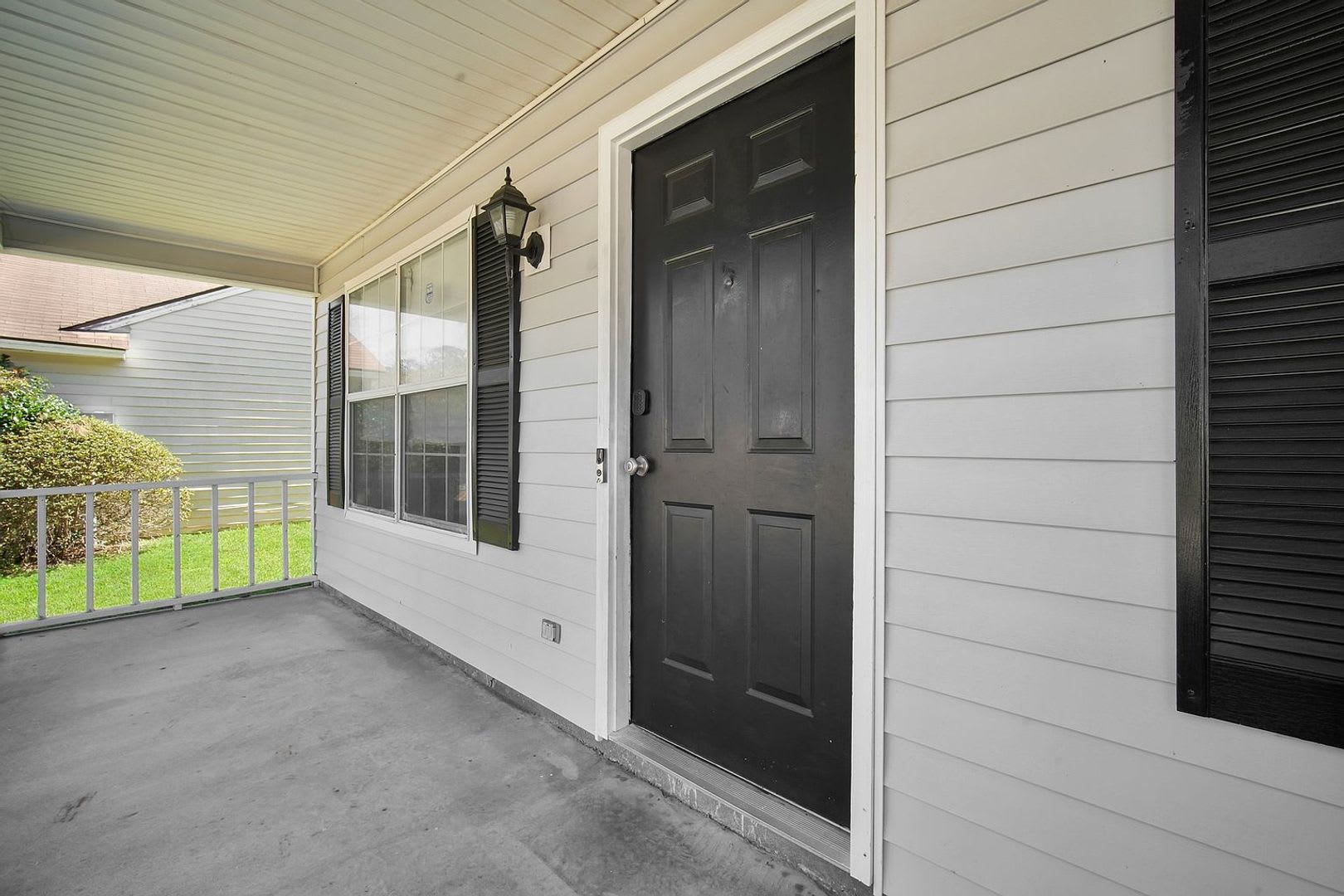 Charming Cape Cod Style Home With 4 Bedrooms In Savannah Ga – photo 4