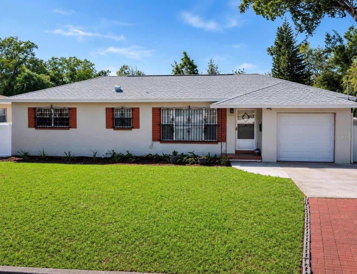 2102 MONTANA Street – photo 1
