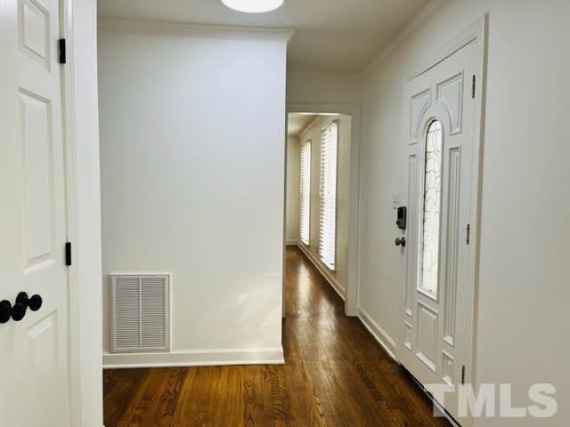 2112 N Hills Drive – photo 2