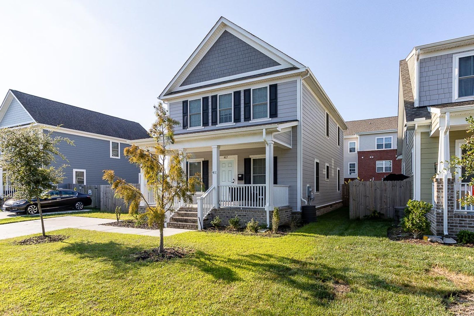Stunning 3 bedroom, 2.5 bath home with a bright and open floor plan! – photo 3