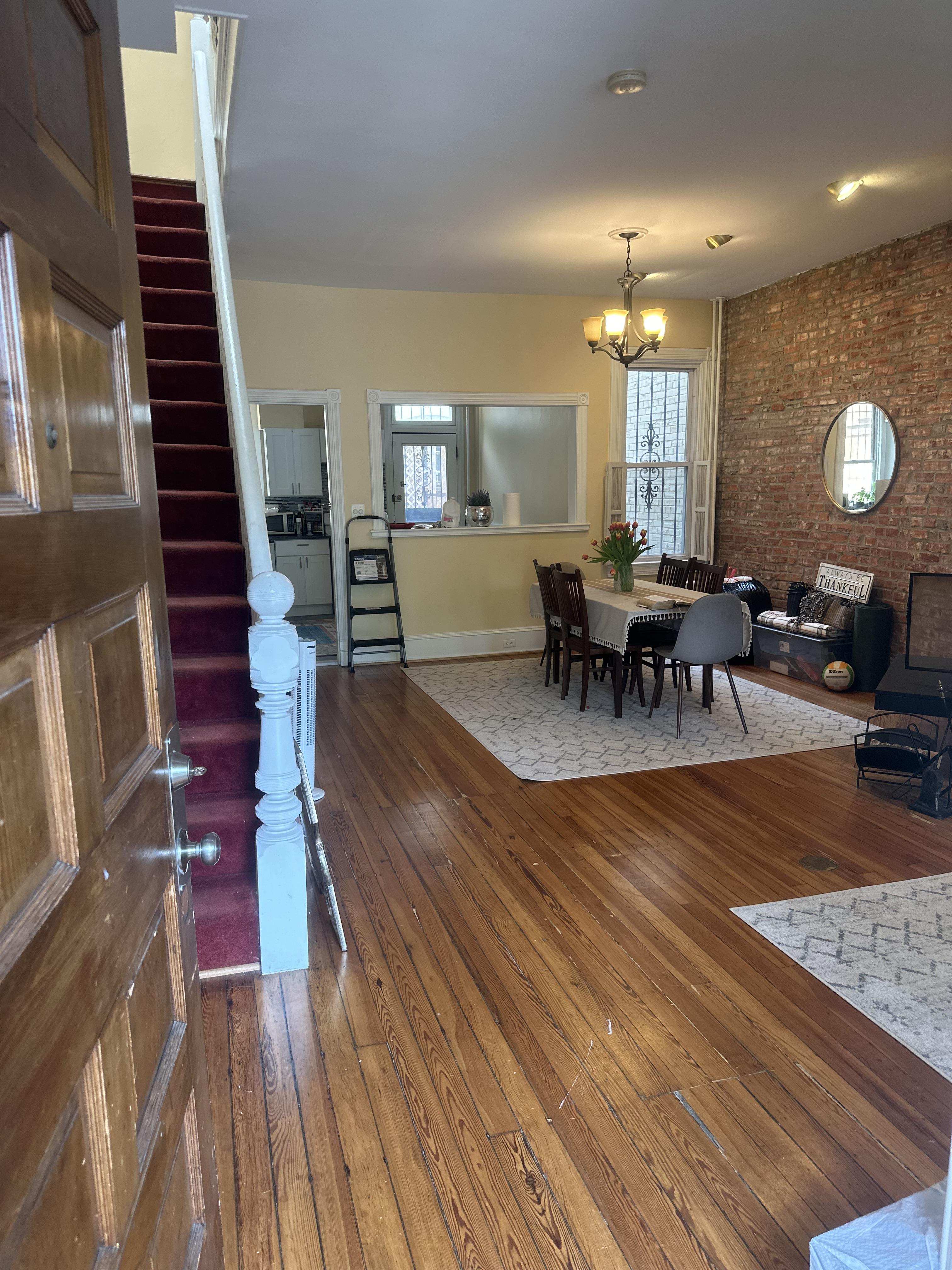 403 Seward Square Se – photo 4