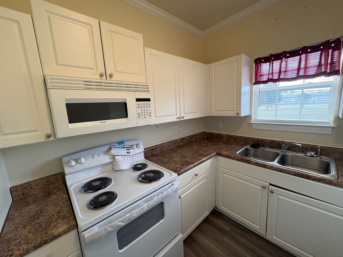 For Rent – photo 5