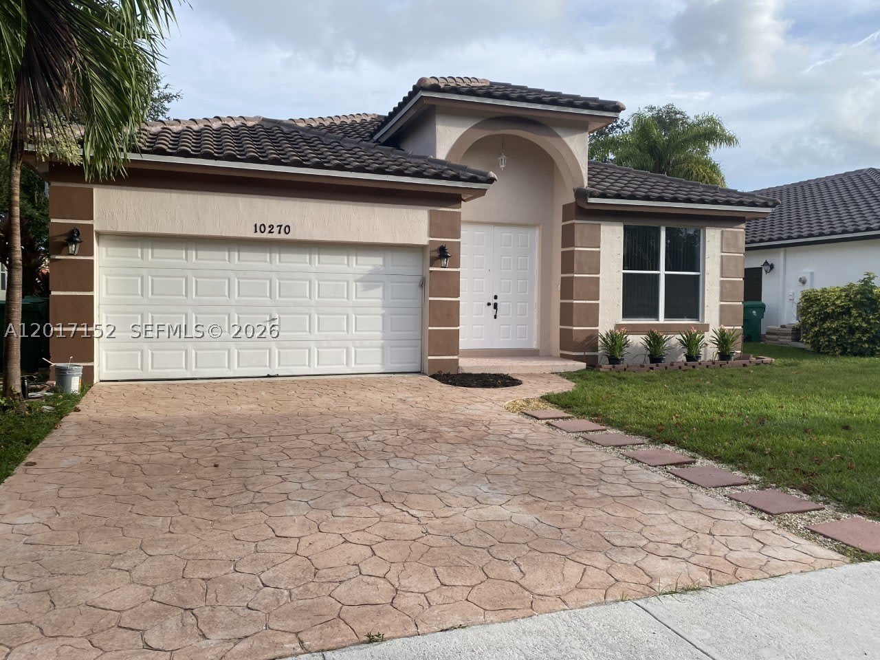 10270 SW 59th St – photo 2
