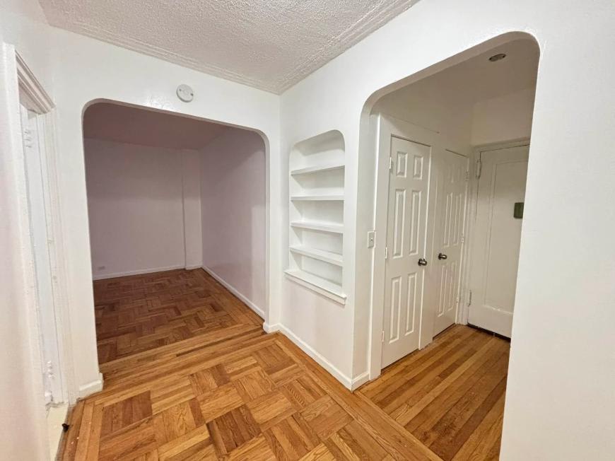 6 East 167th Street – photo 4