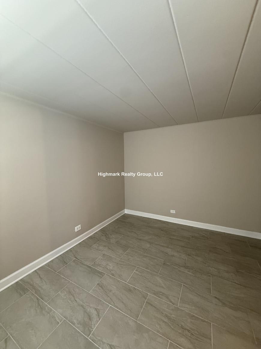 9630 Ivanhoe Ave. – photo 5