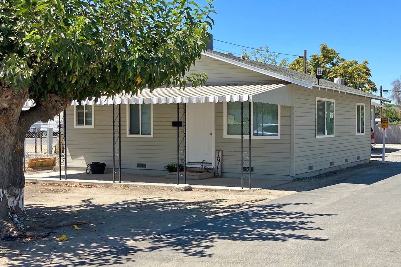 614 Otis Ave – photo 1