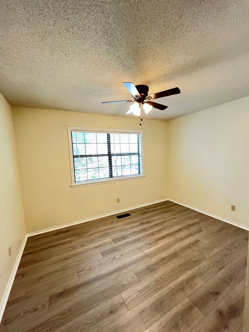 COMPLETELY REMODELED 3 bedroom house in North Fayetteville – photo 2