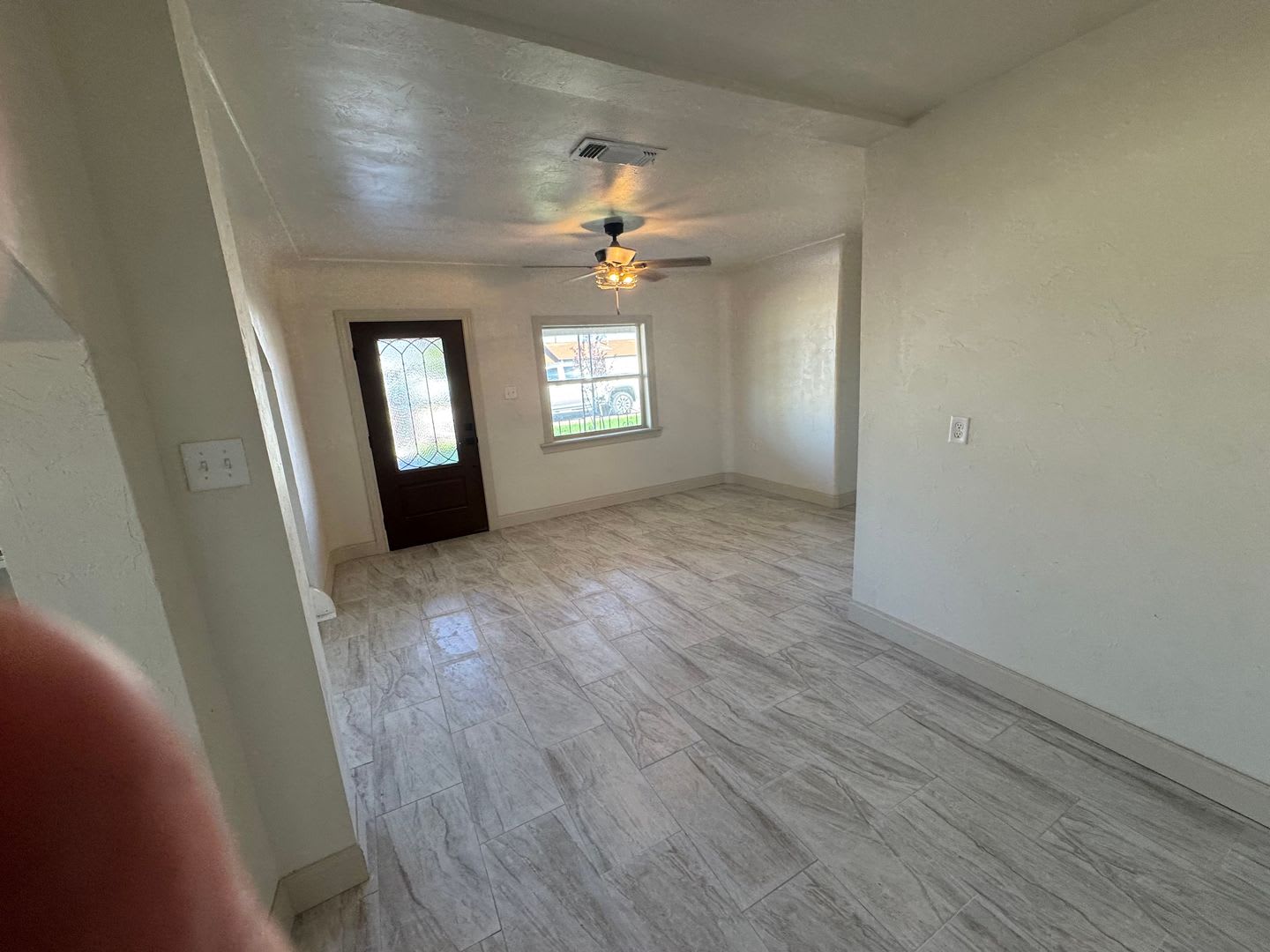 4 Bed 2 Bath Home – photo 2