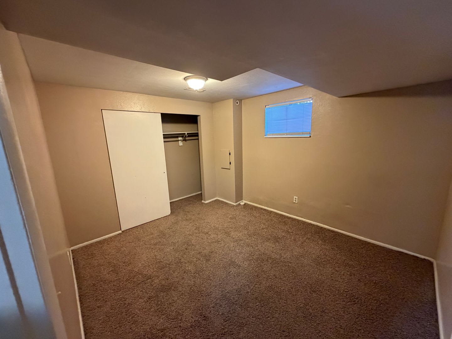 811 S 75 E – photo 5