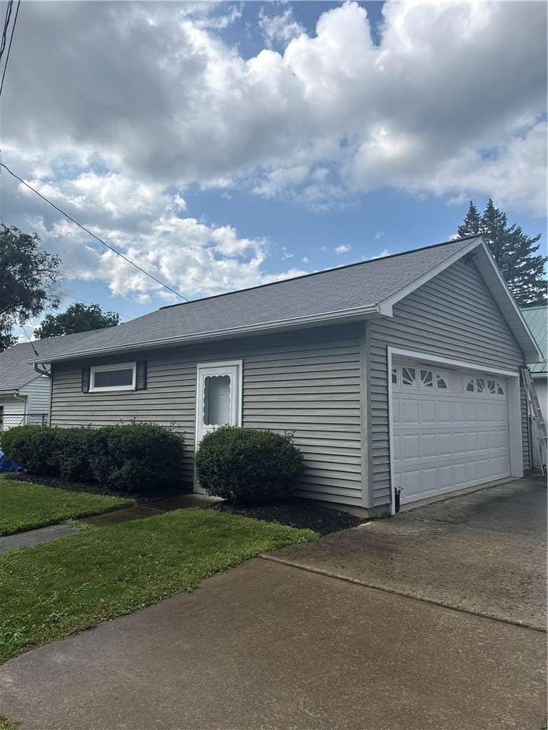 213-215 Conhocton Street – photo 4