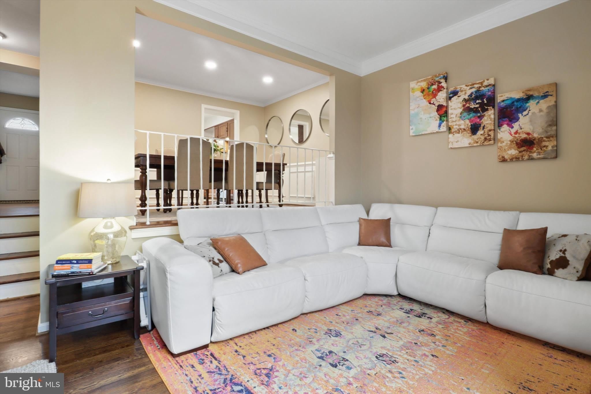 7010 LEESTONE Street – photo 5