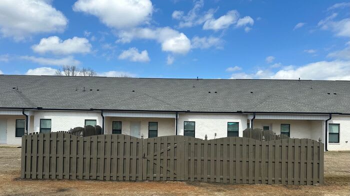 467 Raleigh Elm Drive – photo 2