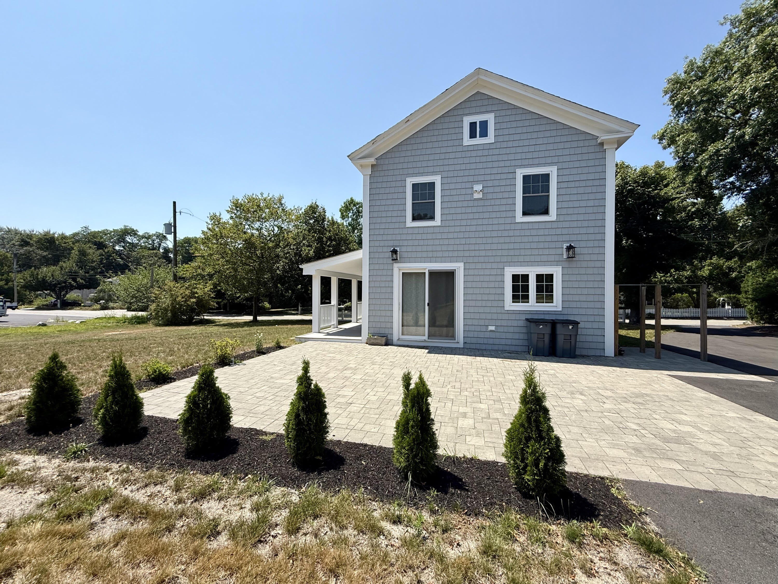 209 Bank Street – photo 2