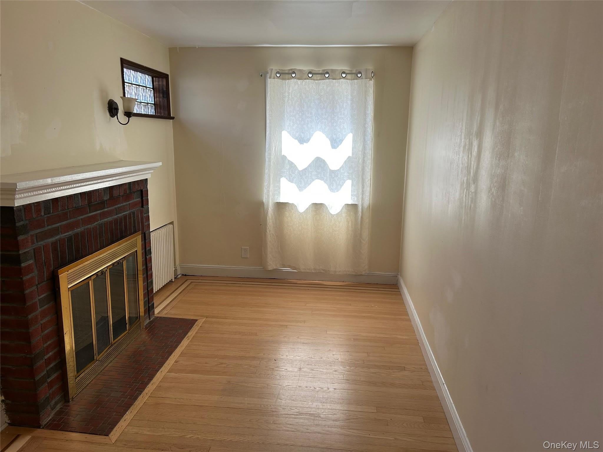 1086 Tulip Avenue – photo 2