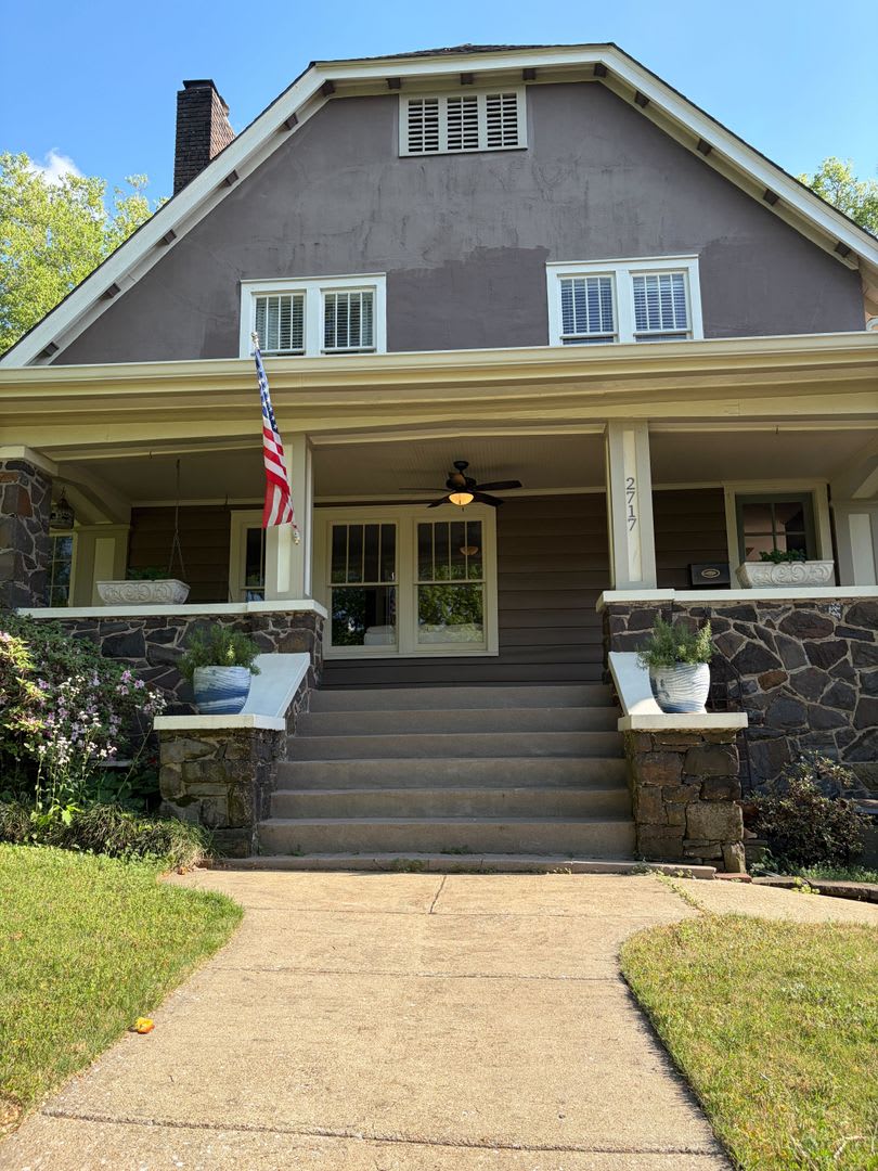 Your Ideal Highland Park Home Awaits – Space, Charm & Location – photo 2