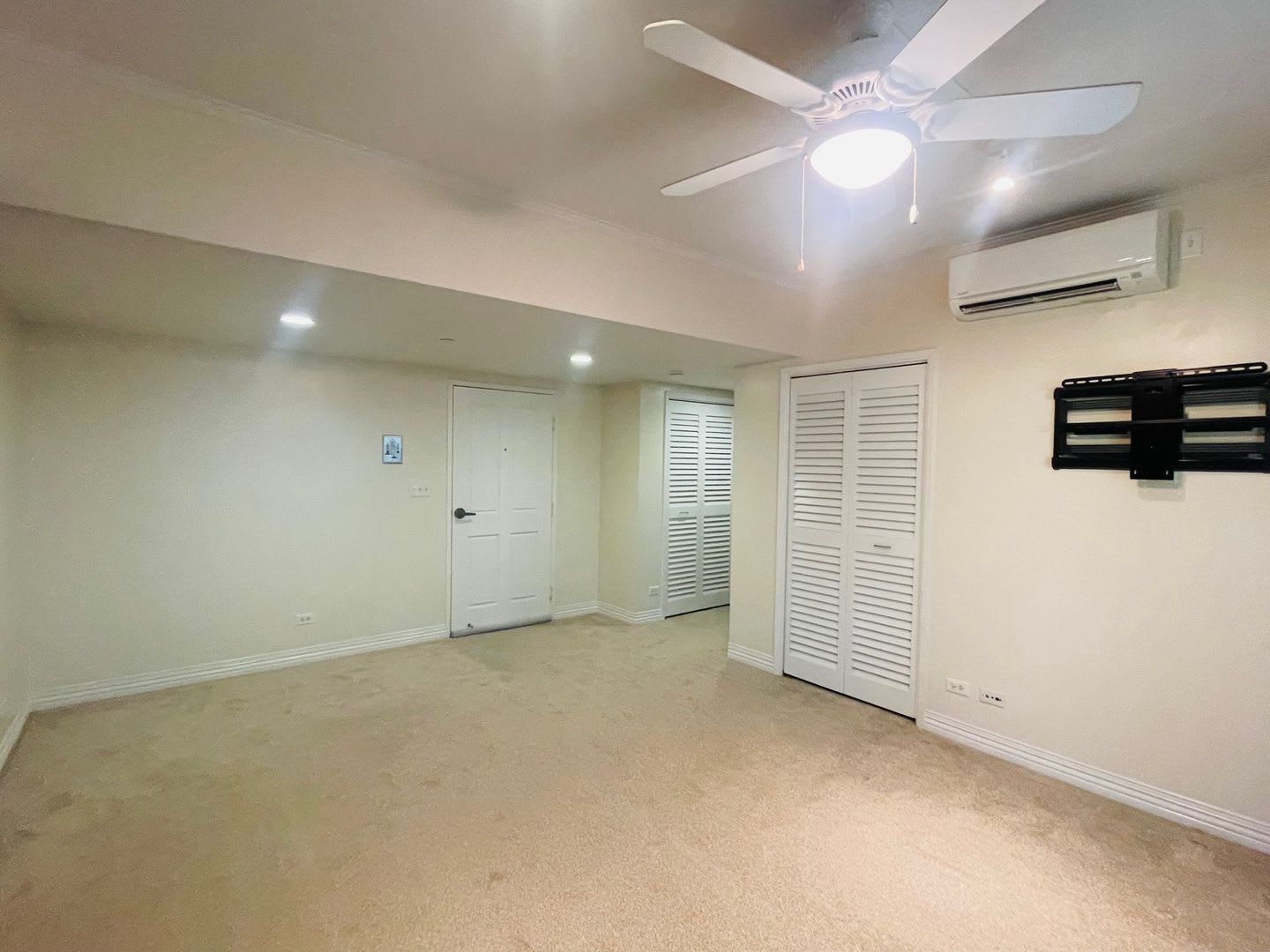 Rarely Available 1 Bedroom 1 Bath Condo In 21 Craigside – photo 5