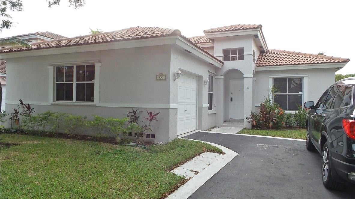 533 Northwest 47th Avenue – photo 1