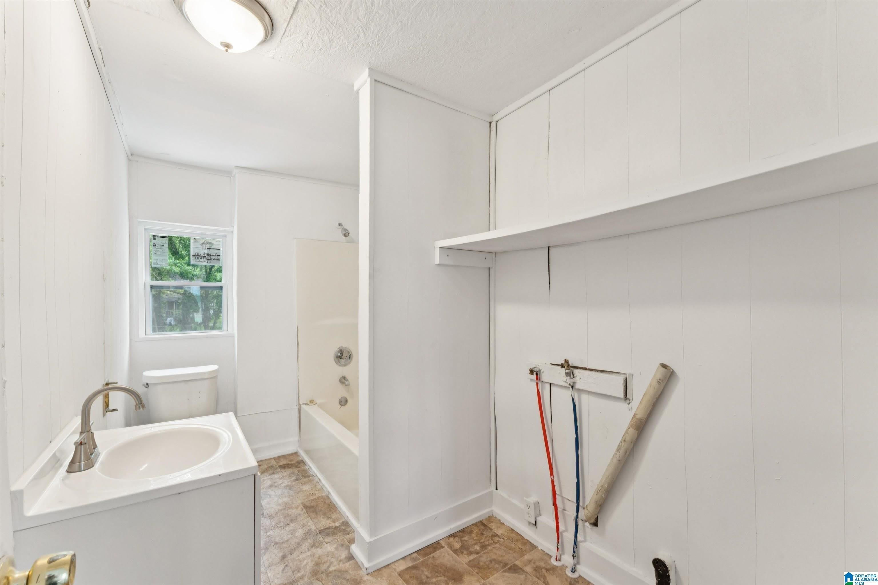 4405 12TH AVENUE – photo 4