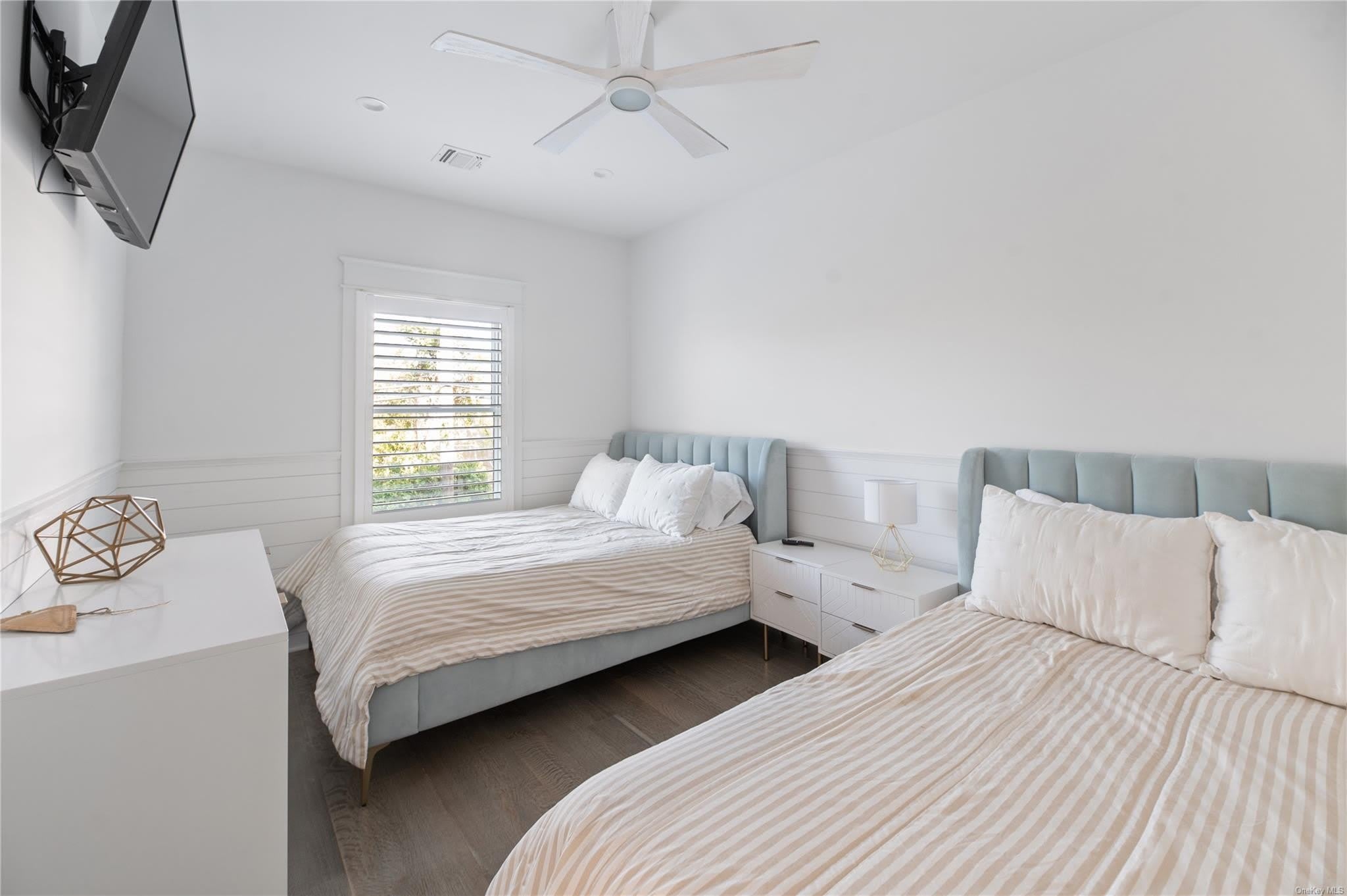 335 Surf Road – photo 4