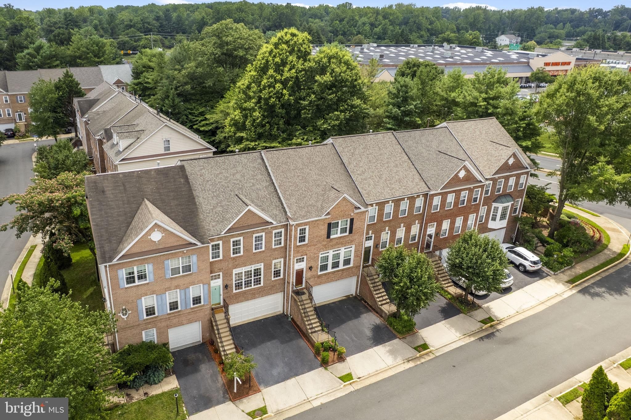 12203 TENBURY Terrace – photo 2