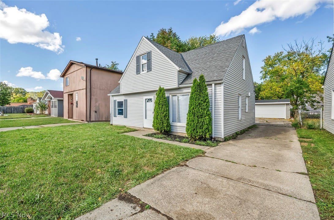 12508 Sobieski Avenue – photo 2
