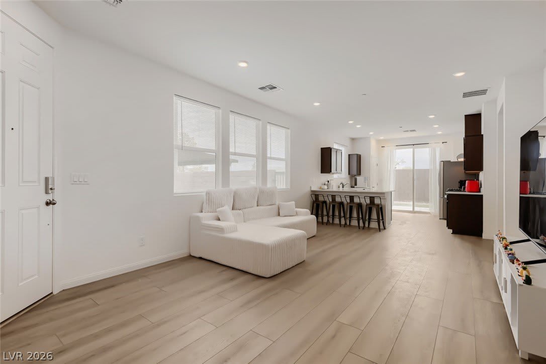 9576 Marsh Aster Street – photo 4