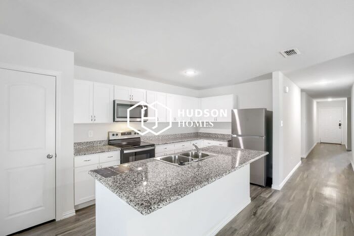 431 Shorty Street – photo 5