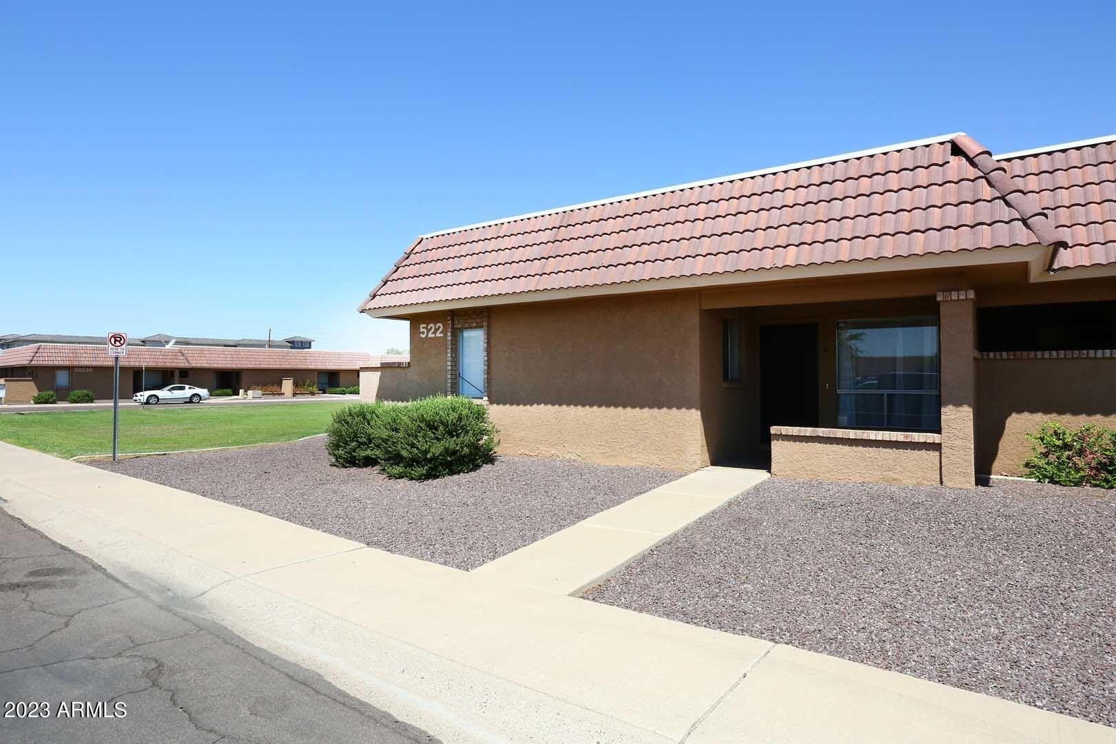 522 W BLACKHAWK Drive – photo 2