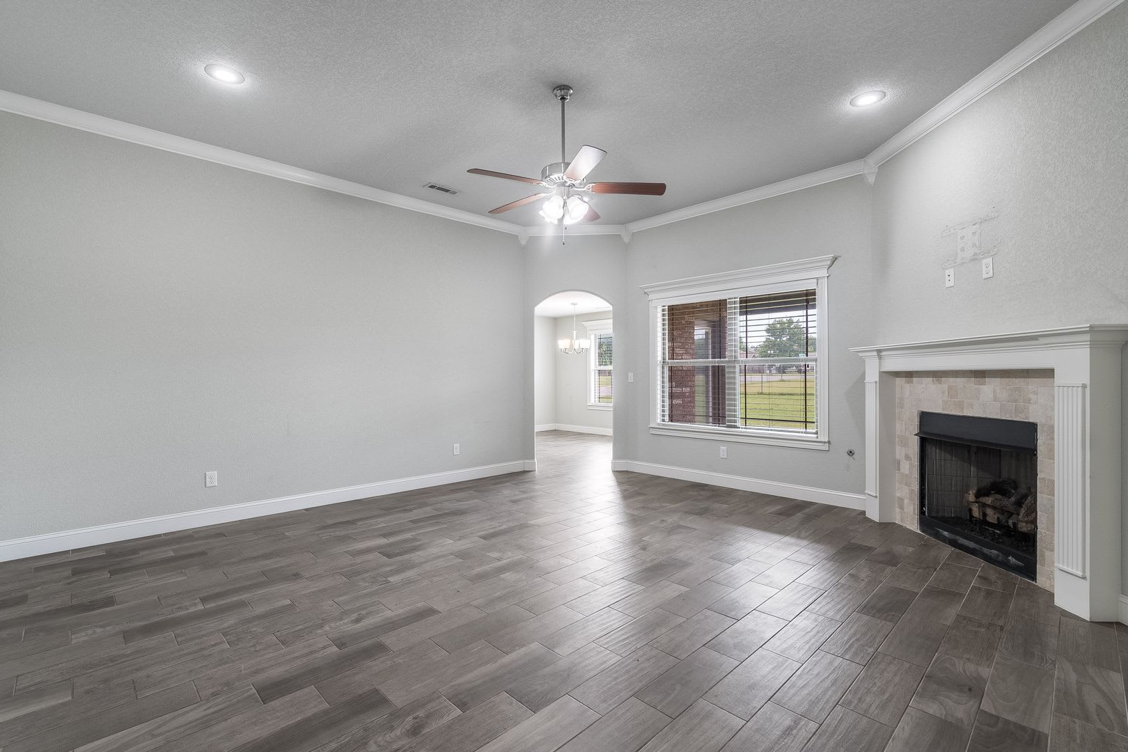Comfortable Living in Pea Ridge: 3 Bed, 2 Bath Home – photo 3