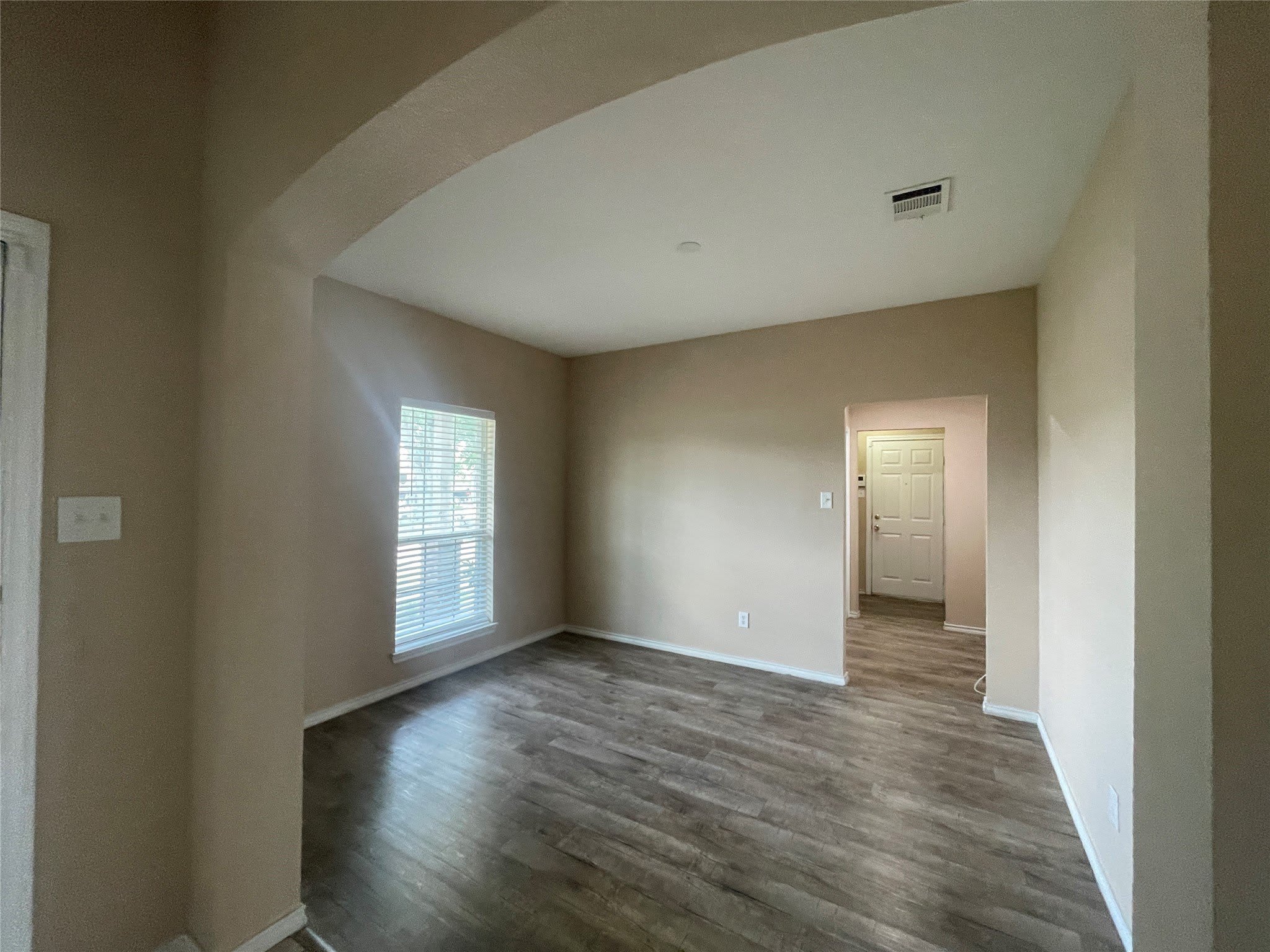 306 Packer Drive – photo 2