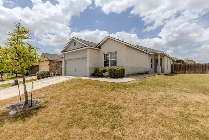 3118 Blantyre Bend – photo 2
