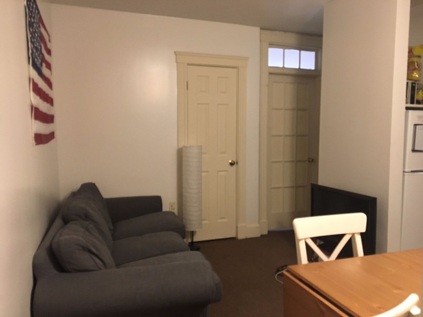Nicely located affordable 3 bed near Kenmore Square for 9/1! – photo 2