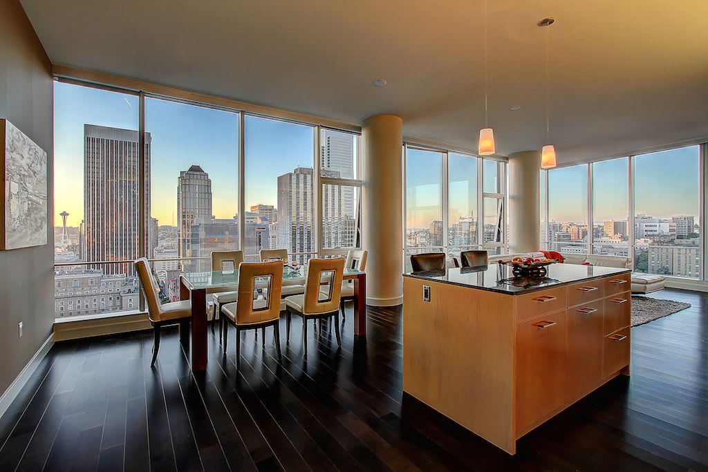 909 5th Ave – photo 3