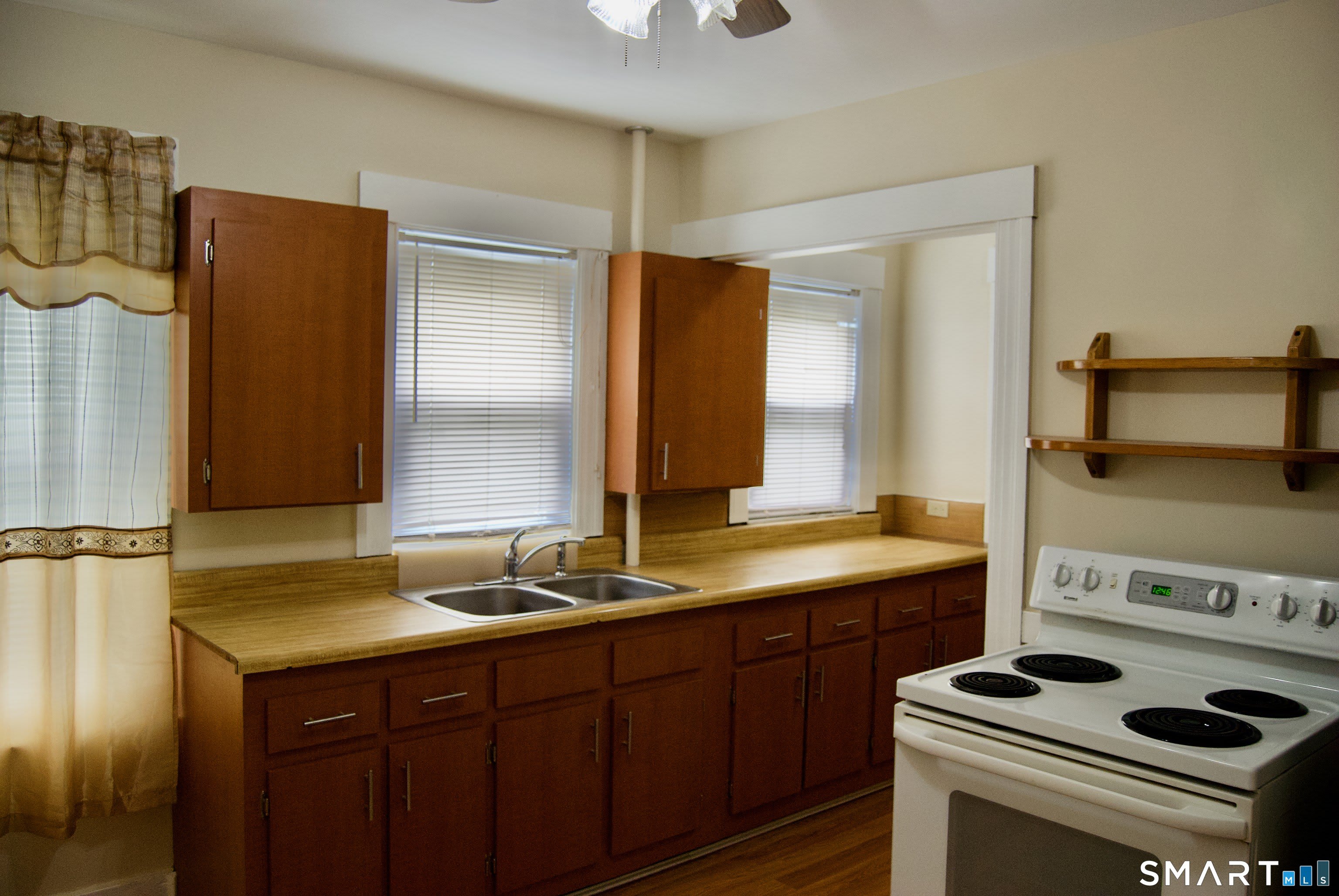 37 Putnam Street – photo 5