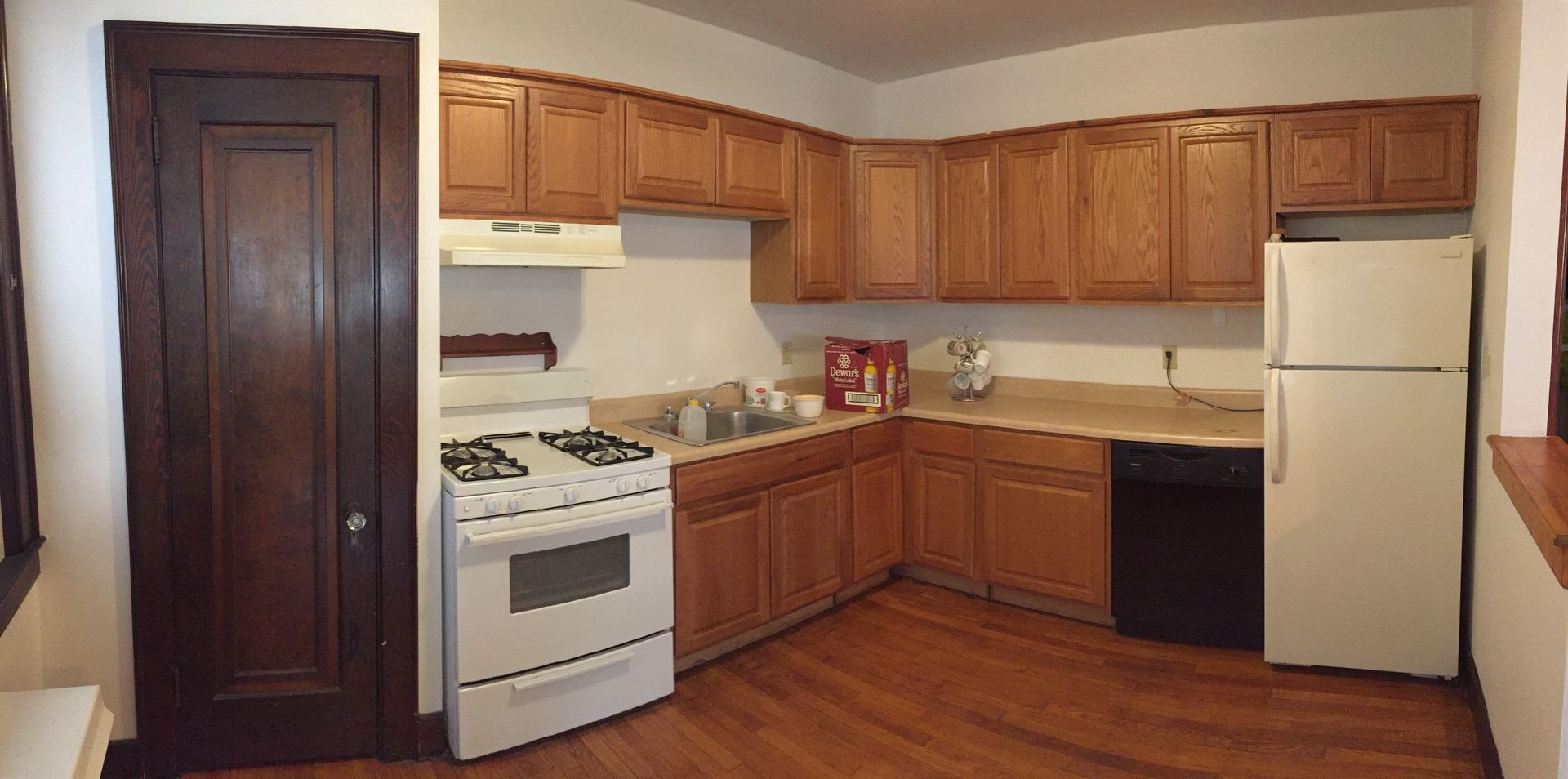 1 Bedroom House in Millvale with Off Street Parking – photo 4