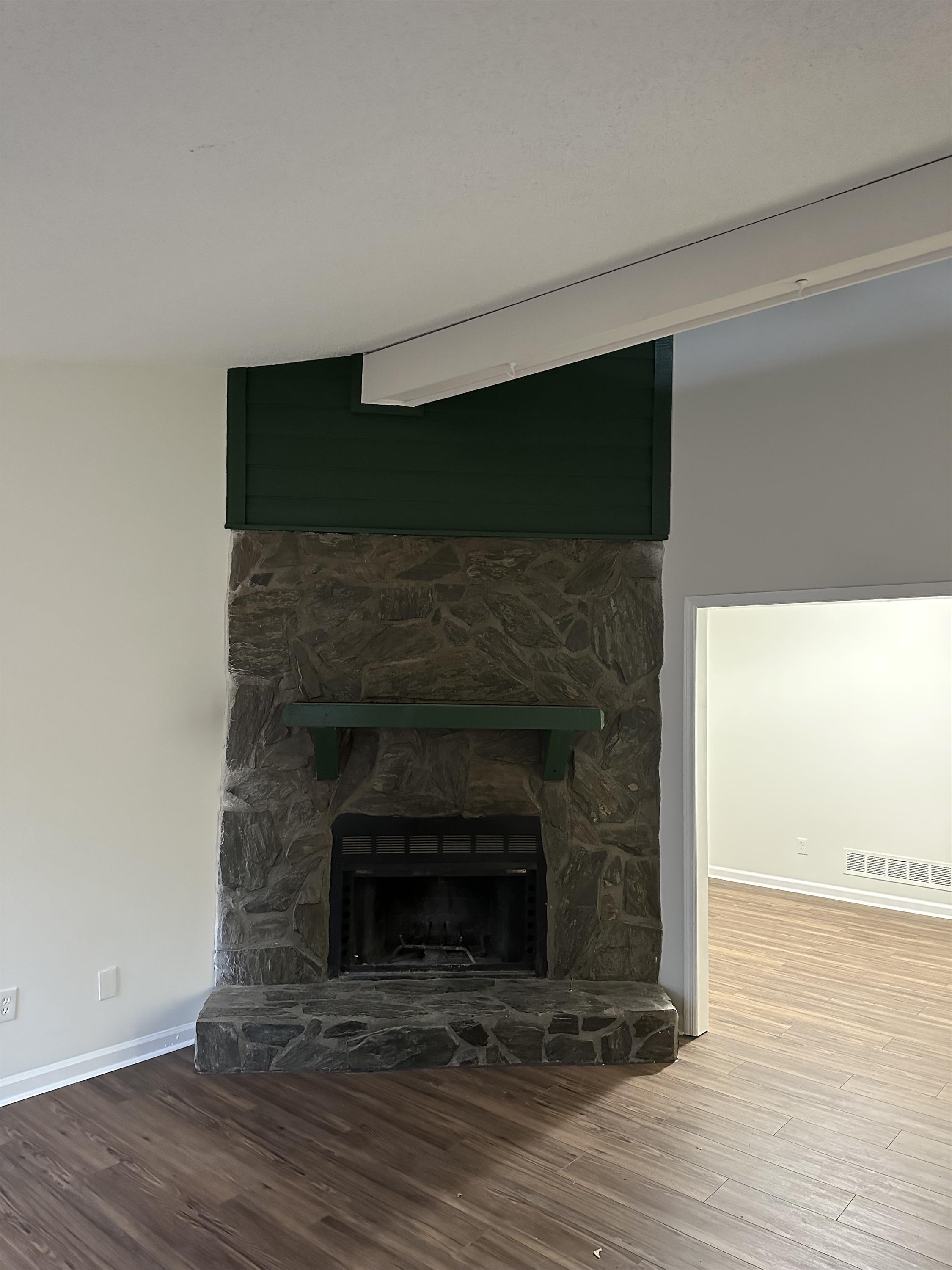 4106 Hawthorne Circle – photo 2