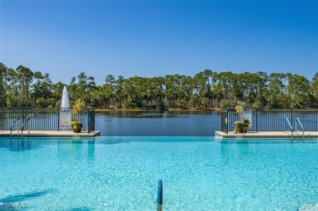 2001 Tarpon Bay Drive N – photo 4