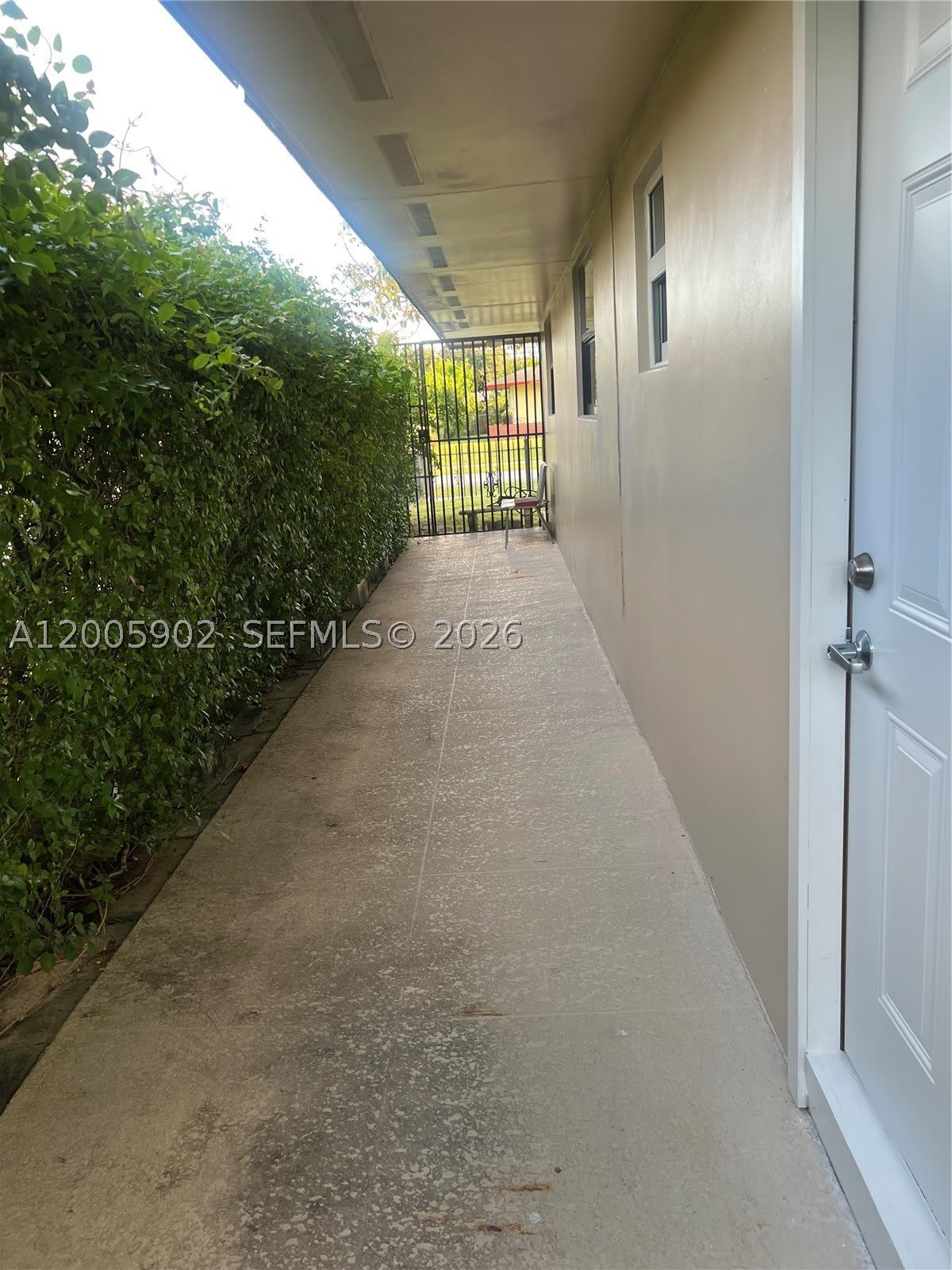 9945 SW 164th Ter – photo 4